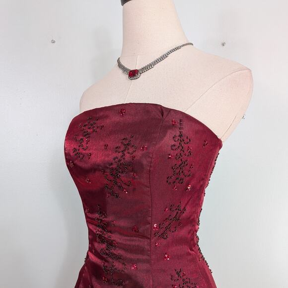 Vintage Prom Dress Maxi Gown 6 Red Y2K Goth Princess Floral Bead Strapless Glam - Picture 4 of 13